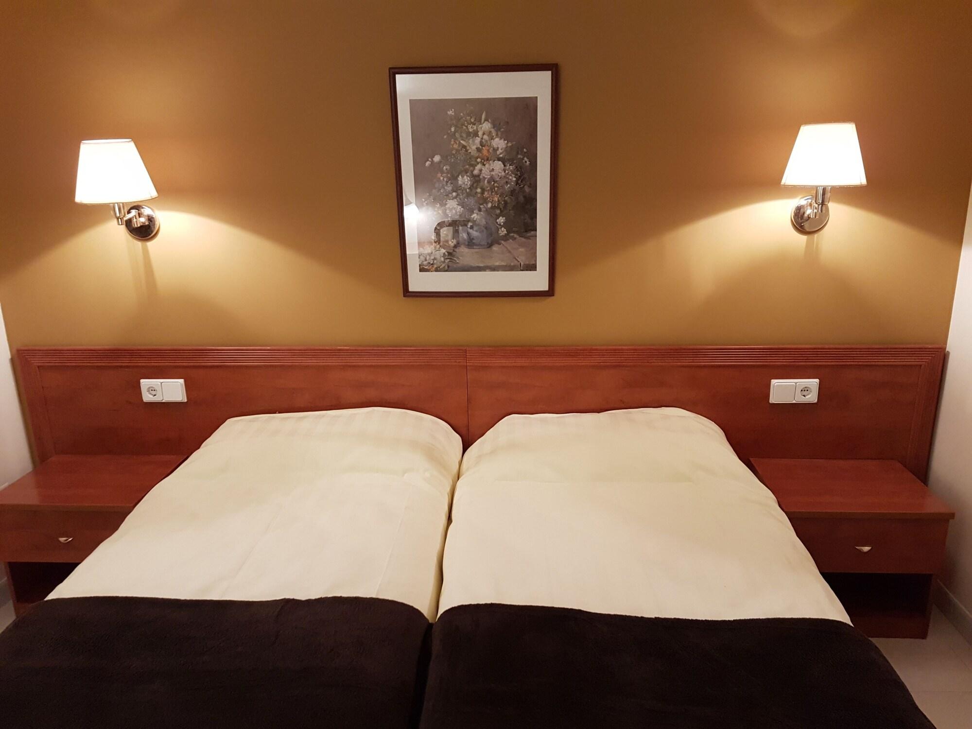 Hotel Guineu Pas De La Casa Zewnętrze zdjęcie
