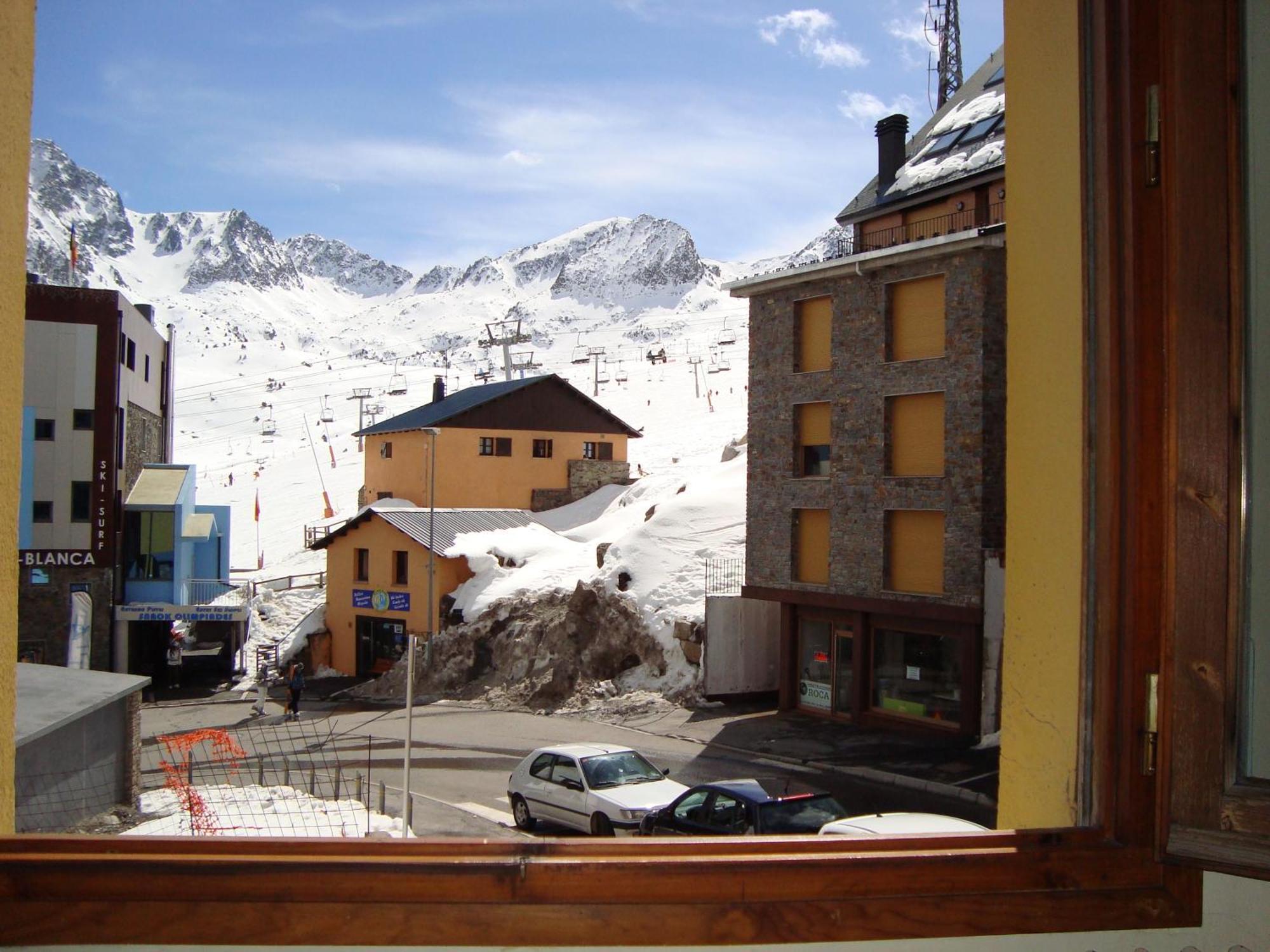 Hotel Guineu Pas De La Casa Zewnętrze zdjęcie